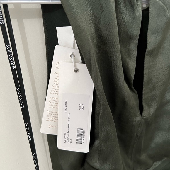 NWT Shona Joy twist front dress - Picture 4 of 6